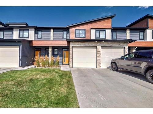 3-406 Highlands Boulevard West, Lethbridge, AB - Outdoor With Facade