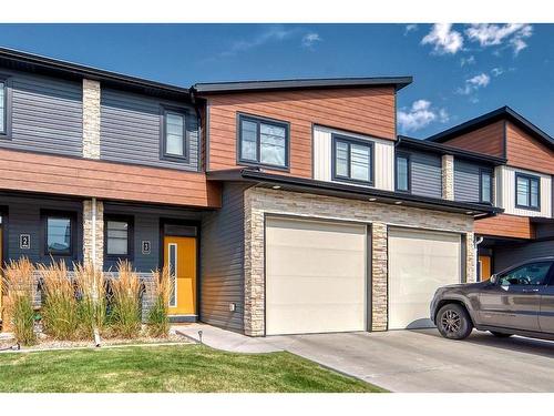 3-406 Highlands Boulevard West, Lethbridge, AB - Outdoor With Facade