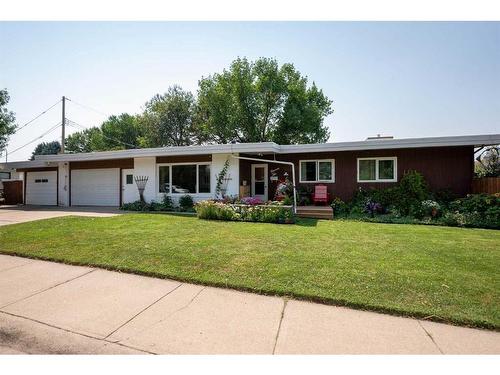 1110 10 Street South, Lethbridge, AB - Outdoor With Deck Patio Veranda With Facade