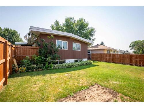 1110 10 Street South, Lethbridge, AB - Outdoor