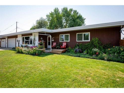 1110 10 Street South, Lethbridge, AB - Outdoor With Deck Patio Veranda