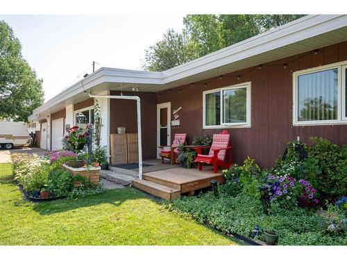 1110 10 Street South, Lethbridge, AB - Outdoor With Deck Patio Veranda