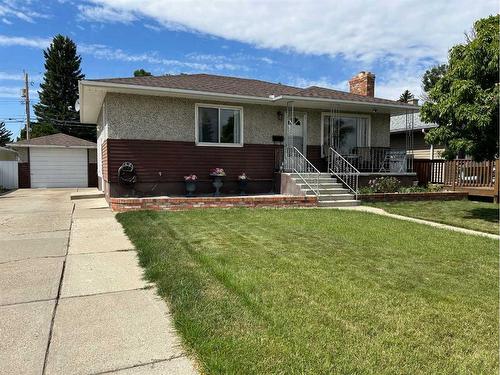 1222 12C Street North, Lethbridge, AB - Outdoor