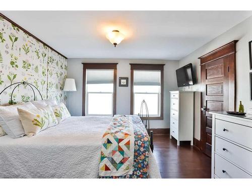 160057 Twp 154, Rural Newell, County Of, AB - Indoor Photo Showing Bedroom