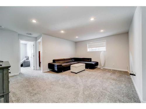 893 Atlantic Cove West, Lethbridge, AB - Indoor