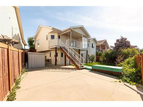 43 Riverdale Terrace West, Lethbridge, AB - Outdoor