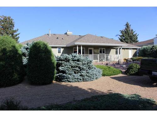 100 4Th Street, Picture Butte, AB - Outdoor With Deck Patio Veranda