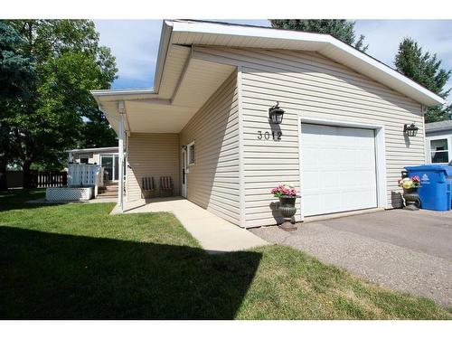 3012 29 Street South, Lethbridge, AB 