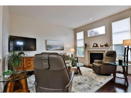 406 Gateway Crescent South, Lethbridge, AB - Indoor Photo Showing Living Room With Fireplace