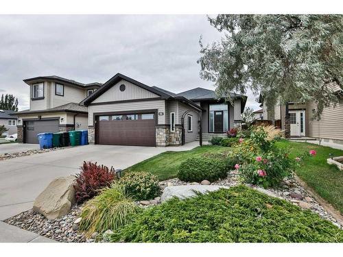 406 Gateway Crescent South, Lethbridge, AB - Outdoor With Facade