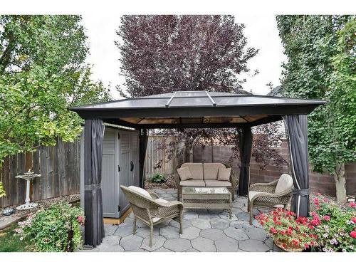 406 Gateway Crescent South, Lethbridge, AB - Outdoor With Deck Patio Veranda