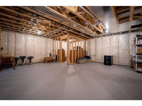 1401 Halifax Road West, Lethbridge, AB - Indoor Photo Showing Basement