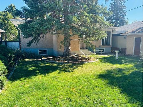 618 19 Street South, Lethbridge, AB - Outdoor