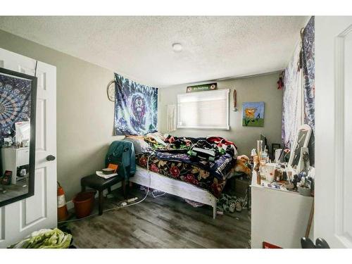 8636 19 Avenue, Coleman, AB - Indoor Photo Showing Bedroom