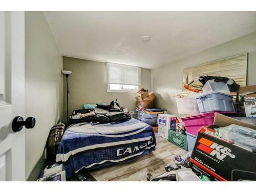 8636 19 Avenue, Coleman, AB - Indoor Photo Showing Bedroom