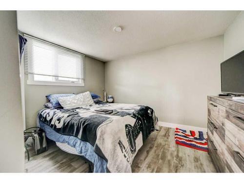 8636 19 Avenue, Coleman, AB - Indoor Photo Showing Bedroom