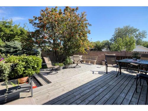 22 Mt Royal Place West, Lethbridge, AB - Outdoor With Deck Patio Veranda