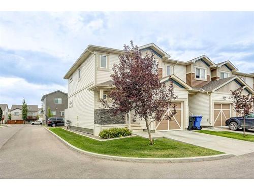 5-1220 Keystone Road West, Lethbridge, AB - Outdoor With Facade