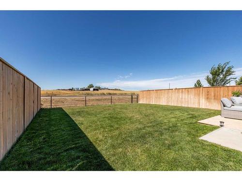 446 Bluebell Lane West, Lethbridge, AB - Outdoor