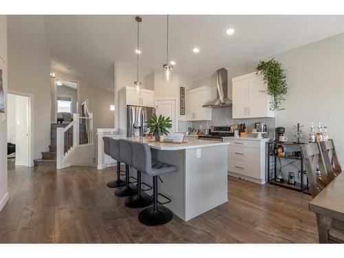 446 Bluebell Lane West, Lethbridge, AB - Indoor Photo Showing Kitchen With Upgraded Kitchen