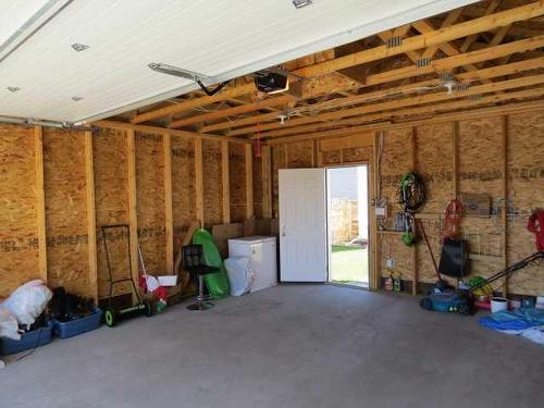 354 Uplands Boulevard North, Lethbridge, AB - Indoor Photo Showing Other Room