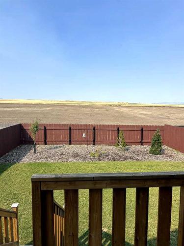 1022 Livingston Way, Pincher Creek, AB - Outdoor