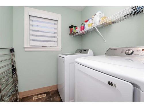 53 Canyoncrest Point West, Lethbridge, AB - Indoor Photo Showing Laundry Room