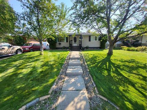 413 27 Street South, Lethbridge, AB - Outdoor With Facade