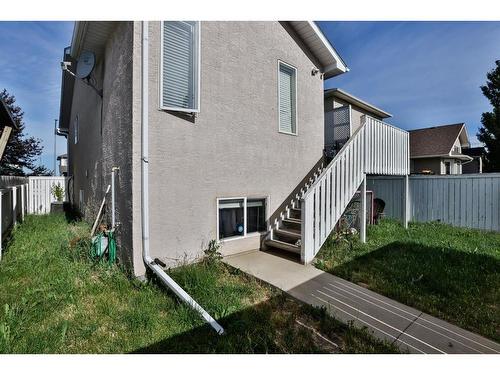 137 Peigan Court West, Lethbridge, AB - Outdoor With Exterior