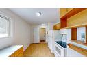 315 12A Street North, Lethbridge, AB  - Indoor Photo Showing Kitchen 