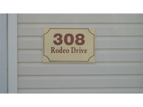 308 Rodeo Drive Drive, Fort Macleod, AB 