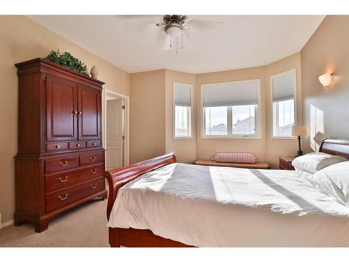 310 Squamish Court West, Lethbridge, AB - Indoor Photo Showing Bedroom