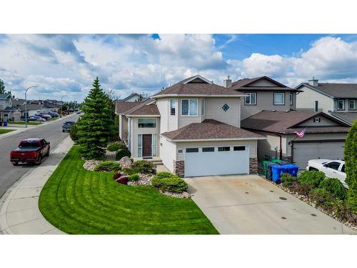 310 Squamish Court West, Lethbridge, AB - Outdoor With Facade