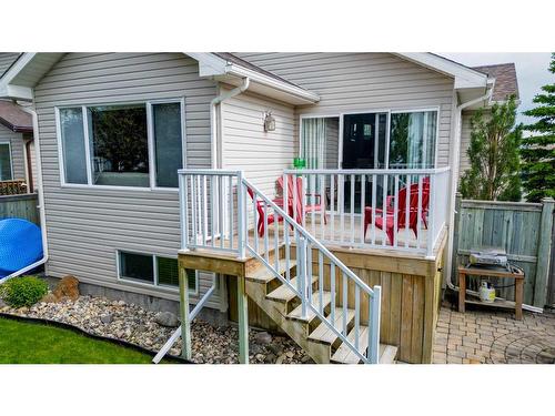 310 Squamish Court West, Lethbridge, AB - Outdoor With Exterior