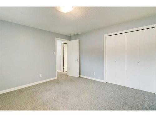 59 Laval Boulevard West, Lethbridge, AB - Indoor Photo Showing Other Room