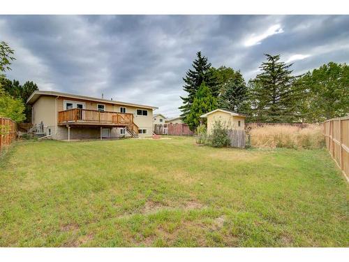 59 Laval Boulevard West, Lethbridge, AB - Outdoor With Deck Patio Veranda With Backyard With Exterior