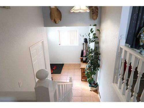 5507 62 Avenue, Taber, AB - Indoor Photo Showing Other Room