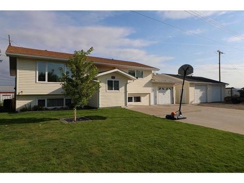 5507 62 Avenue, Taber, AB - Outdoor