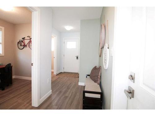 4310 Aspen Road, Coalhurst, AB - Indoor Photo Showing Other Room