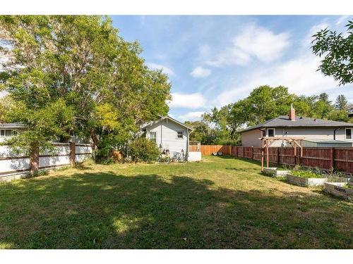 718 12A Street North, Lethbridge, AB - Outdoor With Backyard