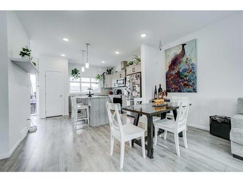 2822 47 Street South, Lethbridge, AB - Indoor Photo Showing Dining Room