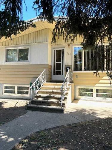 237 20 Street North, Lethbridge, AB - Outdoor