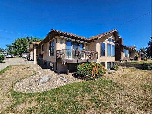 301 Centre Avenue, Milk River, AB - Outdoor With Deck Patio Veranda