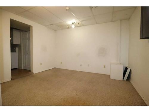 1214 5A Avenue South, Lethbridge, AB - Indoor Photo Showing Other Room