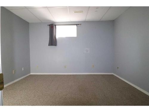 1214 5A Avenue South, Lethbridge, AB - Indoor Photo Showing Other Room