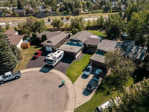 126 Ojibwa Place West, Lethbridge, AB - Outdoor