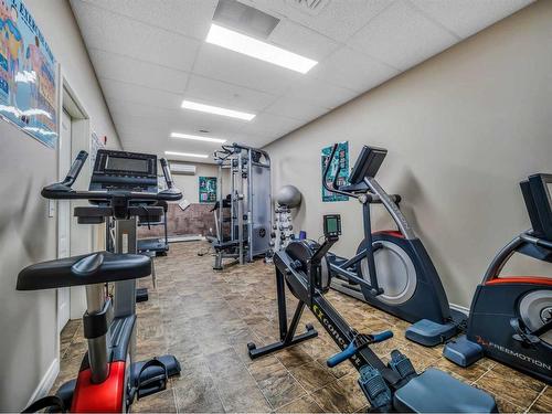 170-2020 32 Street South, Lethbridge, AB - Indoor Photo Showing Gym Room