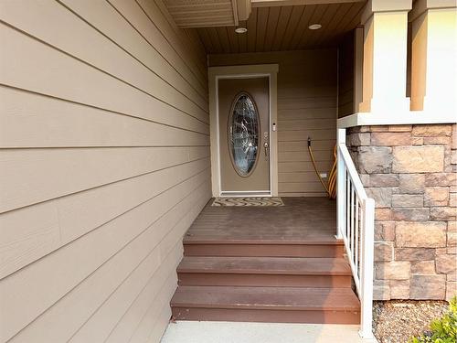 #4-404 Couleecreek Boulevard South, Lethbridge, AB - Outdoor With Exterior