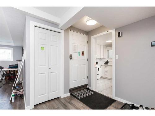 2 Assiniboia Road West, Lethbridge, AB - Indoor