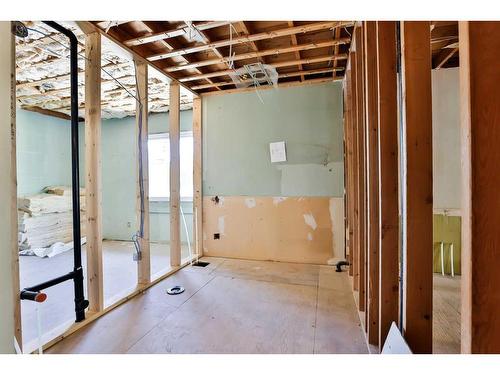 1909 7 Avenue South, Lethbridge, AB - Indoor Photo Showing Basement